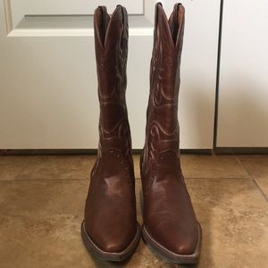 Amber brown western boots